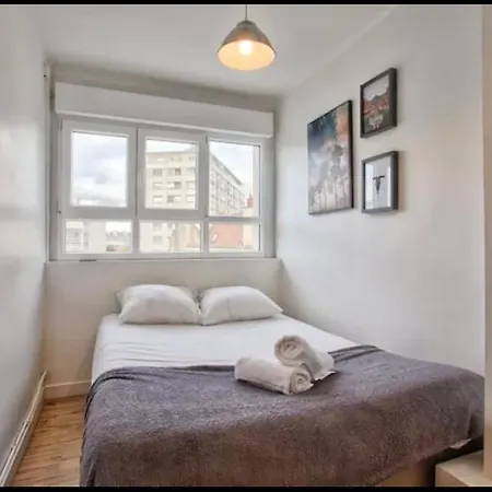 Apartment Deux Pieces Centre *