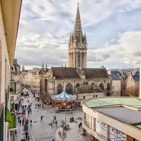 Deux Pieces Centre *